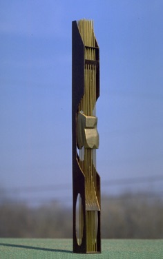 Silent Totem II
12" x 1" x 1"
maquette for bronze
©1985